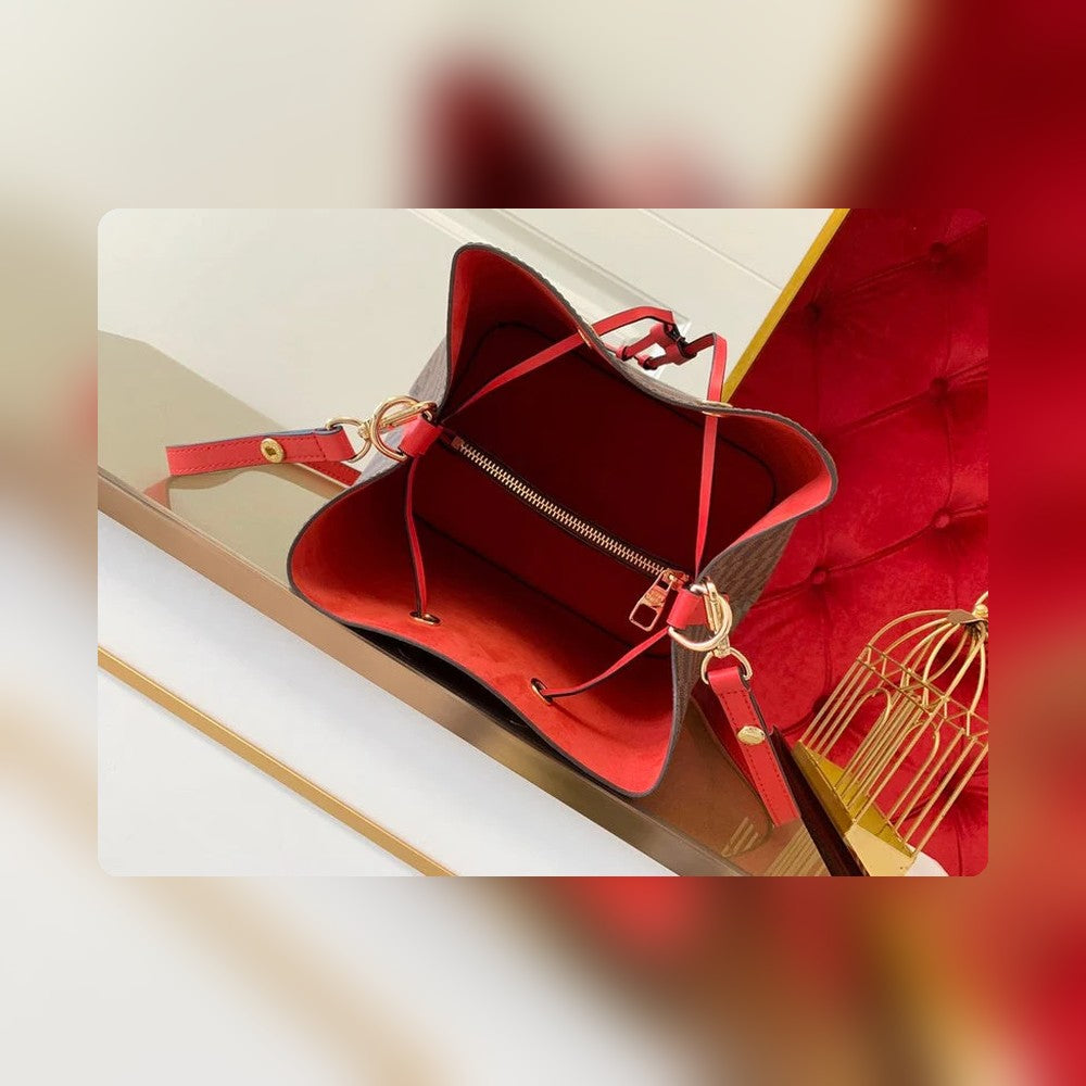 Anum Bags Detail
