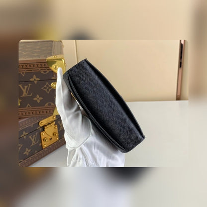 Anum Bags ln Luxury Bag --56749
