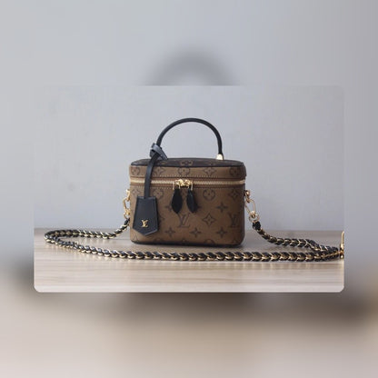 Anum Bags ln Luxury Bag --56641
