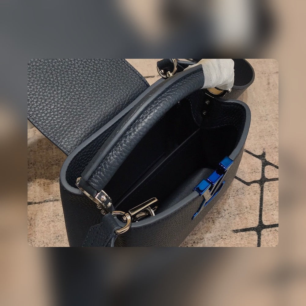 Anum Bags ln Luxury Bag --56816