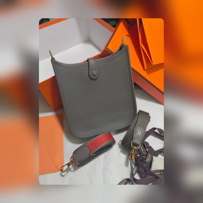 new-luxury-designer-bags-nm23022