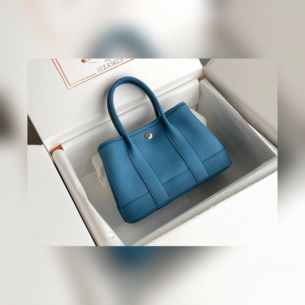 new-luxury-designer-bags-nm22946