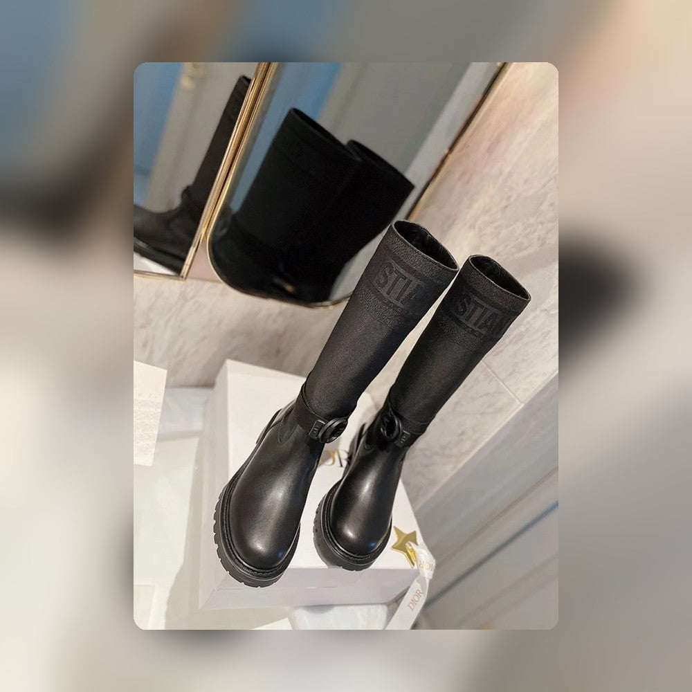 DD D MAJOR BOOT FABRIC AND CALFSKIN IN BLACK AND BLACK