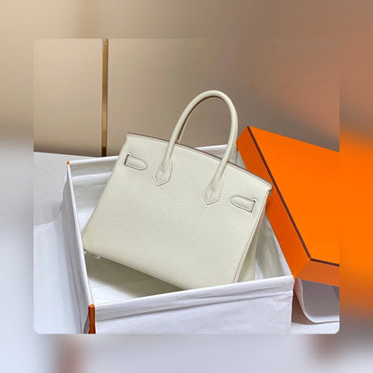 new-luxury-designer-bags-nm23534