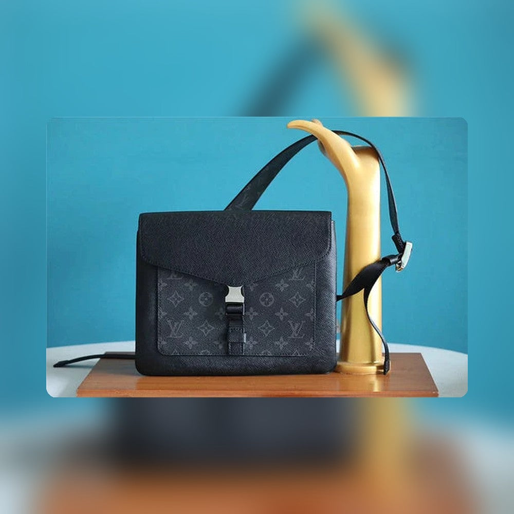 Anum Bags Detail