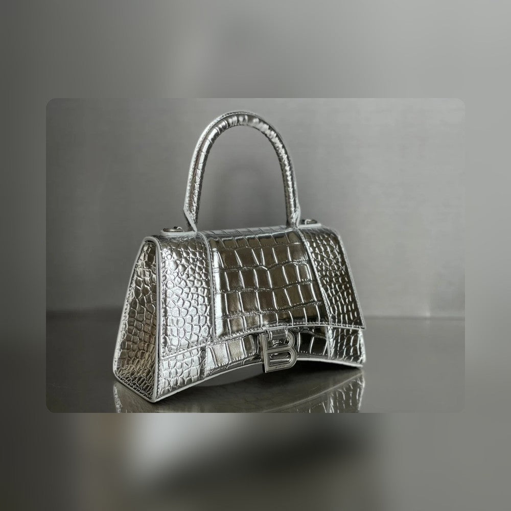 new-luxury-designer-bags-nm24589