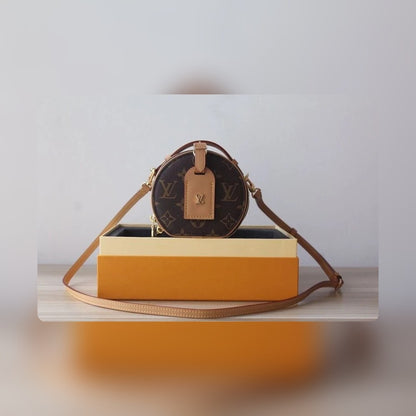 Anum Bags - High-Quality Designer Products for You - AFFORDABLE LUXURY BAGS - 16258