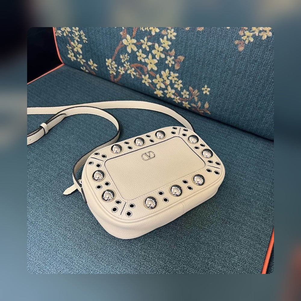 Anum Bags - High-Quality Designer Products for You - AFFORDABLE LUXURY BAGS - 14386