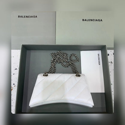 new-luxury-designer-bags-nm24332