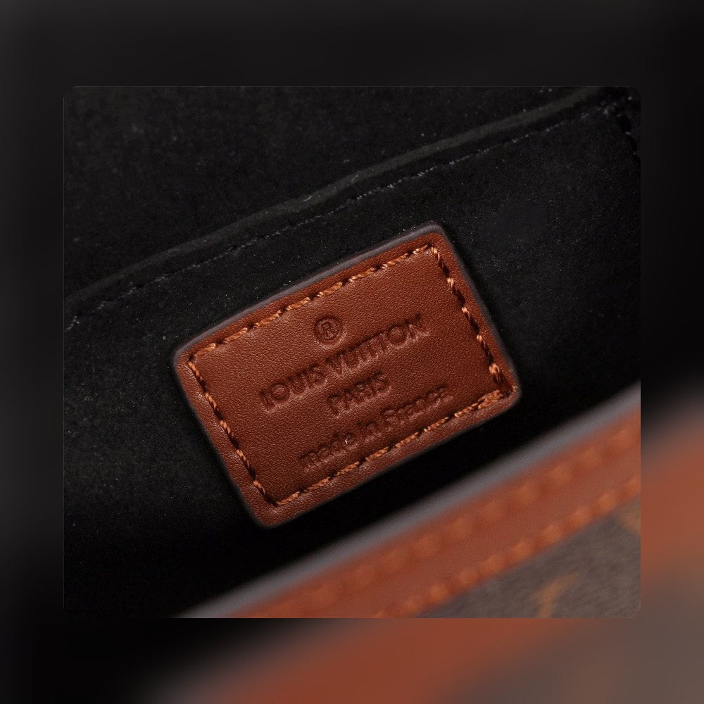 Anum Bags Detail