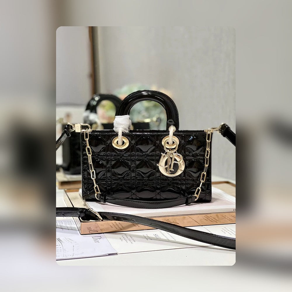 Anum Bags Detail