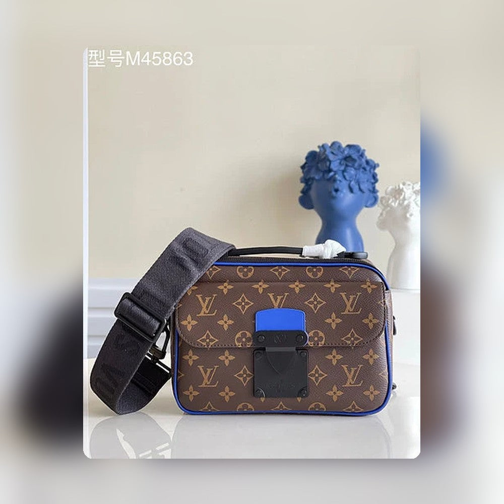 Anum Bags Detail
