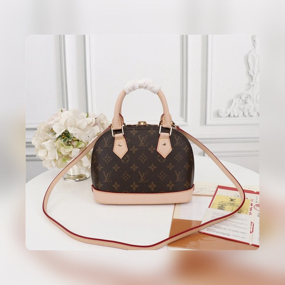 Anum Bags Detail