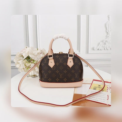 Anum Bags Detail