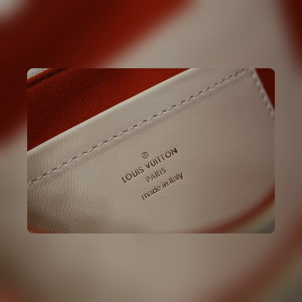 Anum Bags ln Luxury Bag --56683