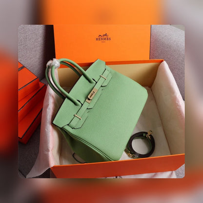 new-luxury-designer-bags-nm23598