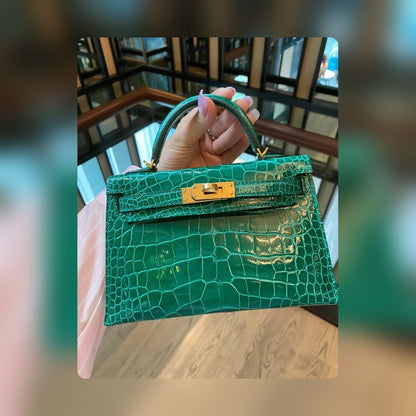 new-luxury-designer-bags-nm23859