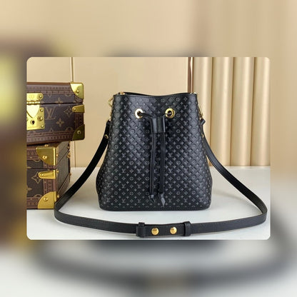 Anum Bags ln Luxury Bag --58473