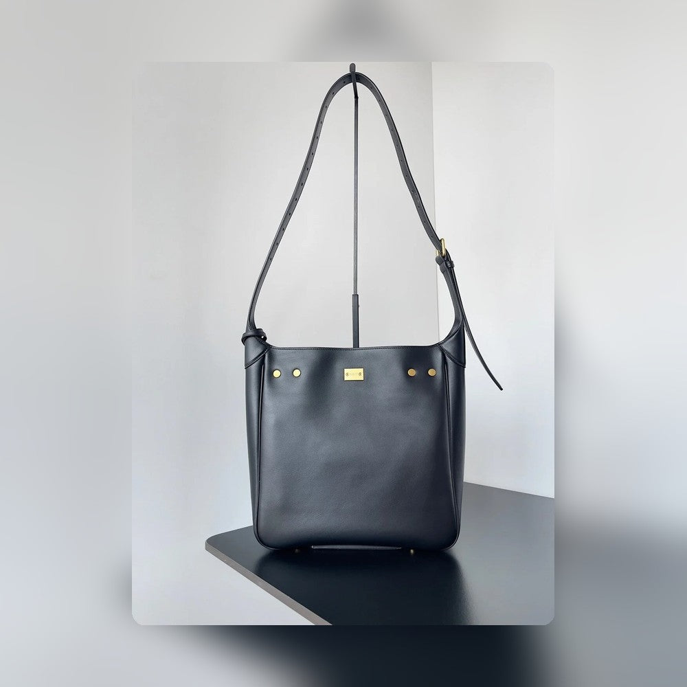 new-luxury-designer-bags-nm24350