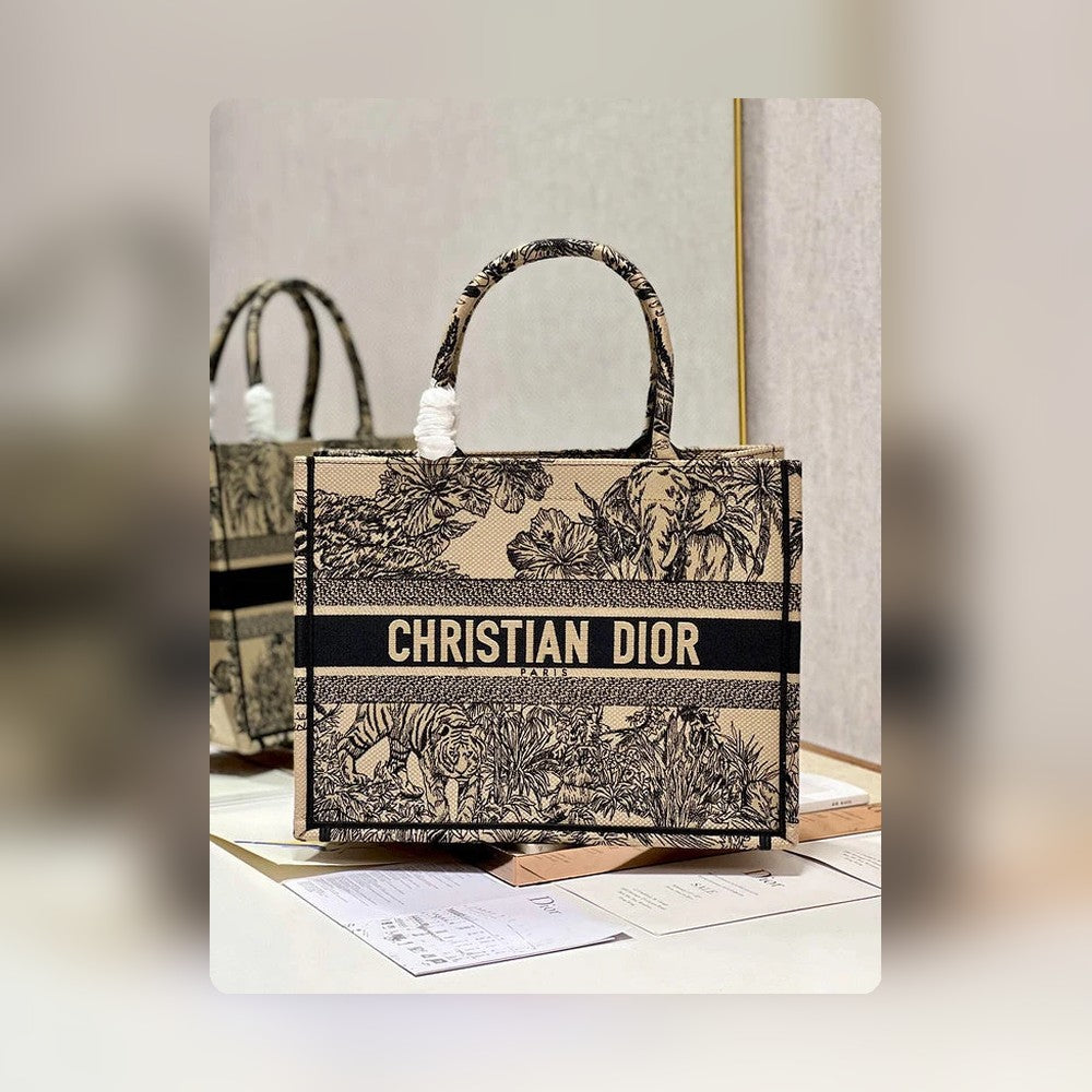 Anum Bags Detail