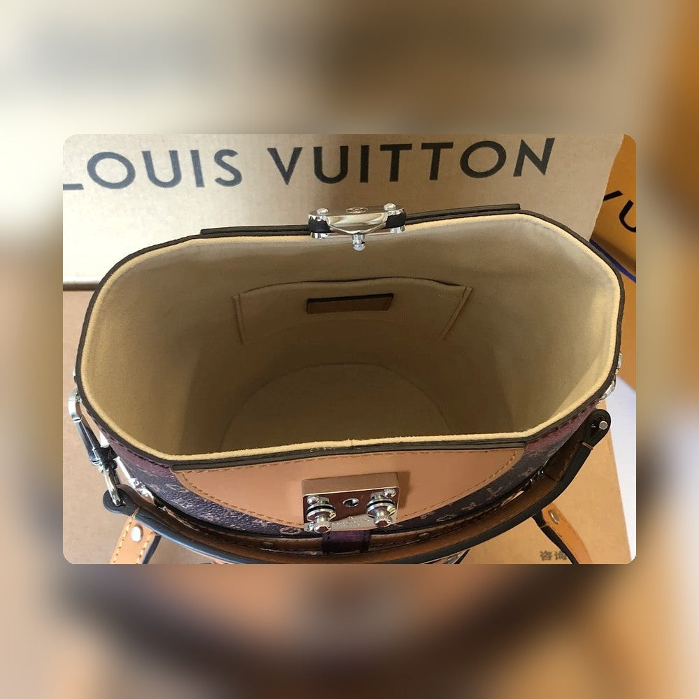 Anum Bags ln Luxury Bag --56374