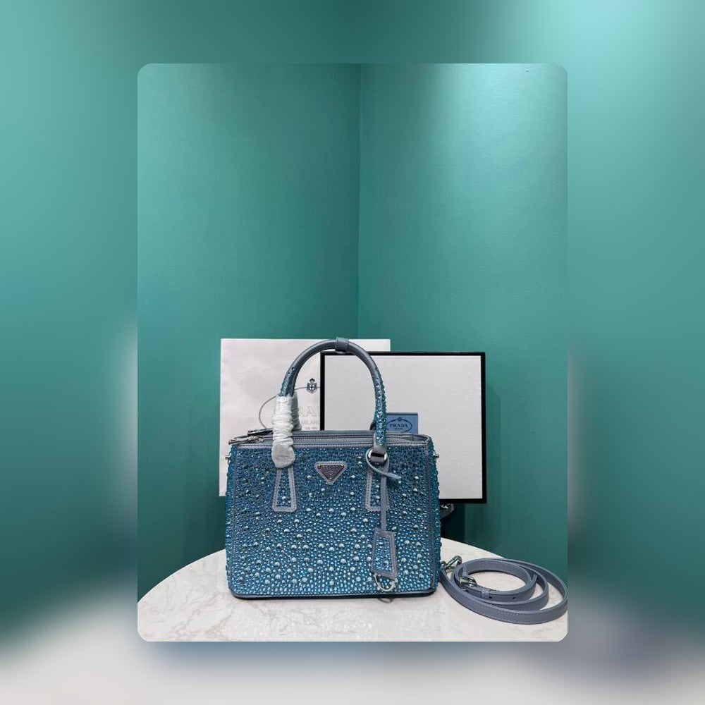 Anum Bags Detail