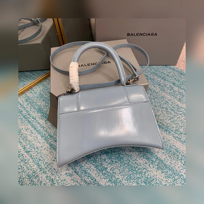 new-luxury-designer-bags-nm24084