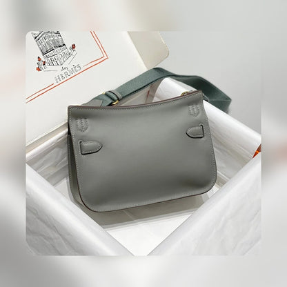 new-luxury-designer-bags-nm23000