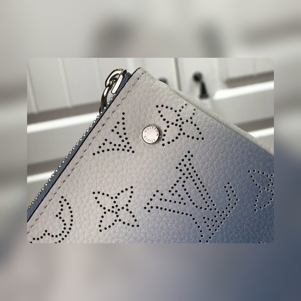 Anum Bags Wallets - DESIGNER WALLETS FOR WOMEN - AFFORDABLE LUXURY - 4400