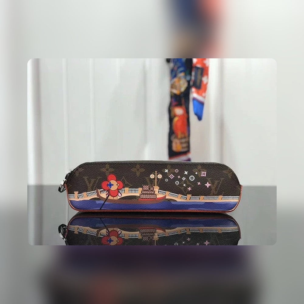 Anum Bags Detail