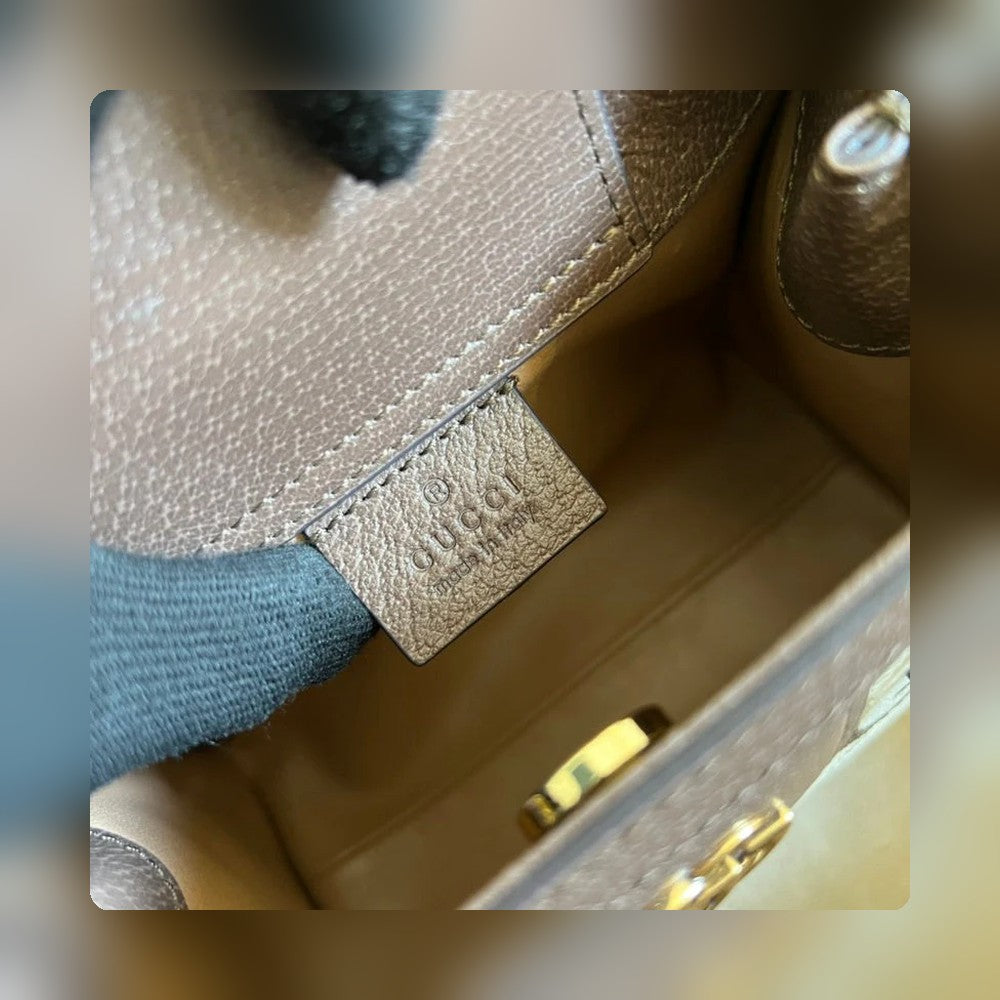 Anum Bags - High-Quality Designer Products for You - AFFORDABLE LUXURY BAGS - 19890
