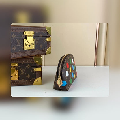 Anum Bags ln Luxury Bag --56238