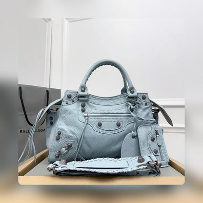 new-luxury-designer-bags-nm24271