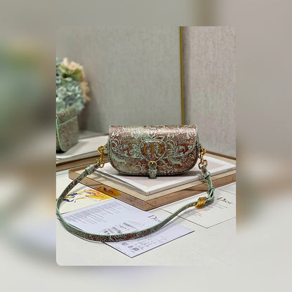 Anum Bags Detail