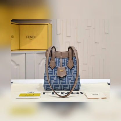 Anum Bags Detail