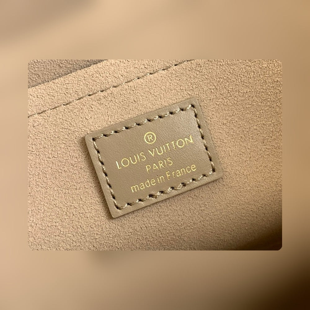Anum Bags ln Luxury Bag --56079