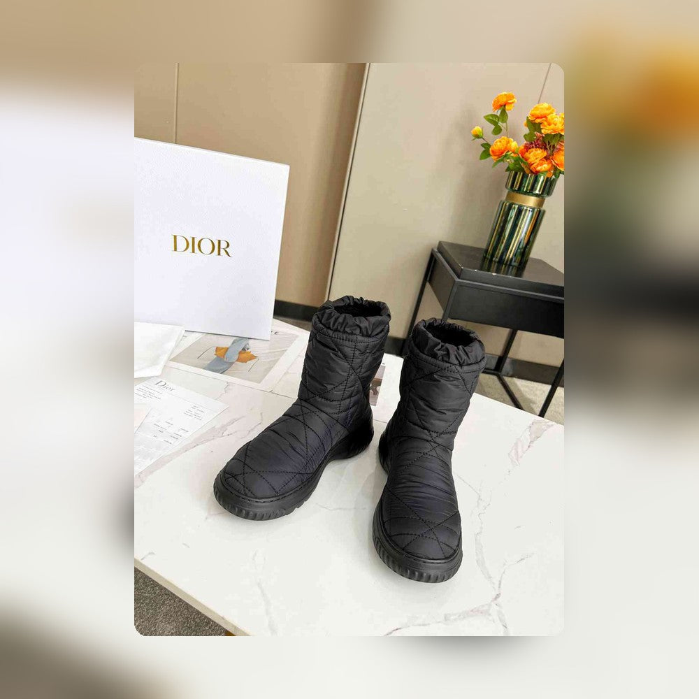 DD FROST ANKLE BOOT BLACK QUILTED NYLON BLACK