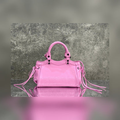 new-luxury-designer-bags-nm24379