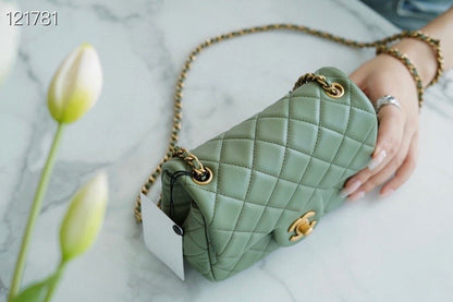 Anum Bags Detail