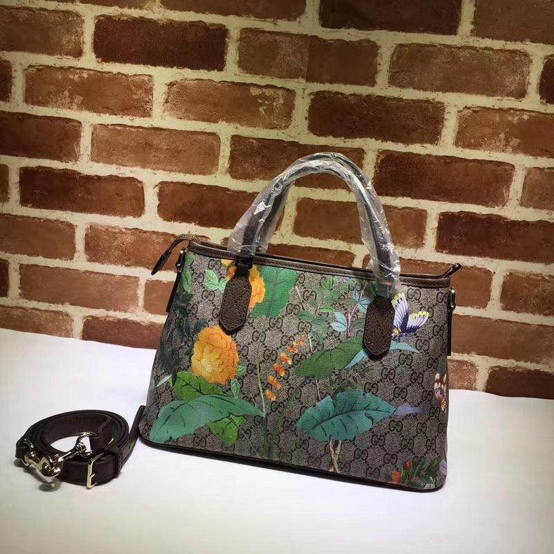 Anum Bags Detail