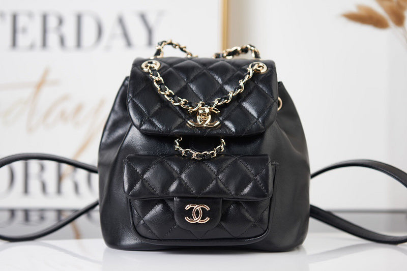 Anum Bags Detail
