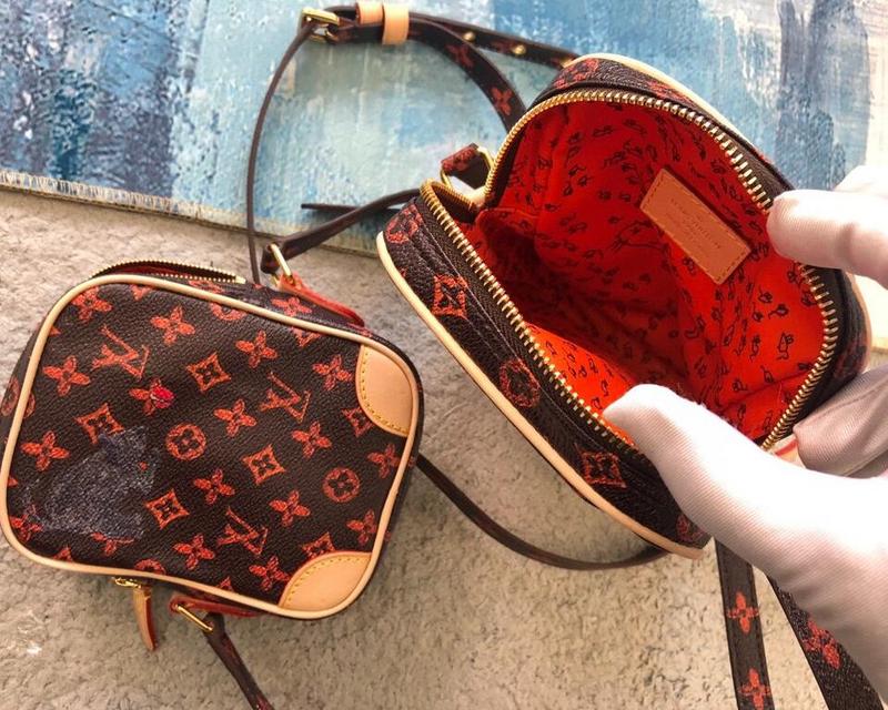 Anum Bags Detail