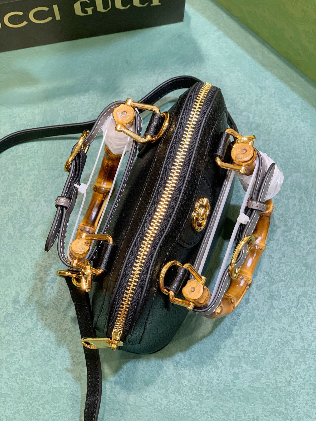 Anum Bags Detail