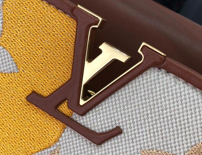 Anum Bags Detail
