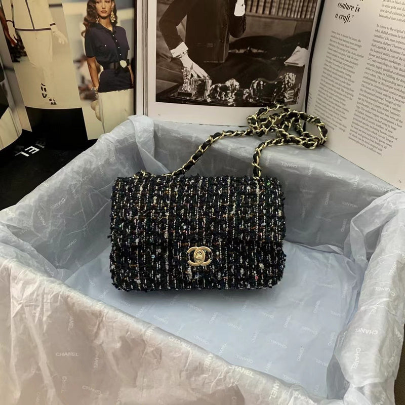 Anum Bags Detail
