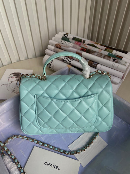 Anum Bags Detail