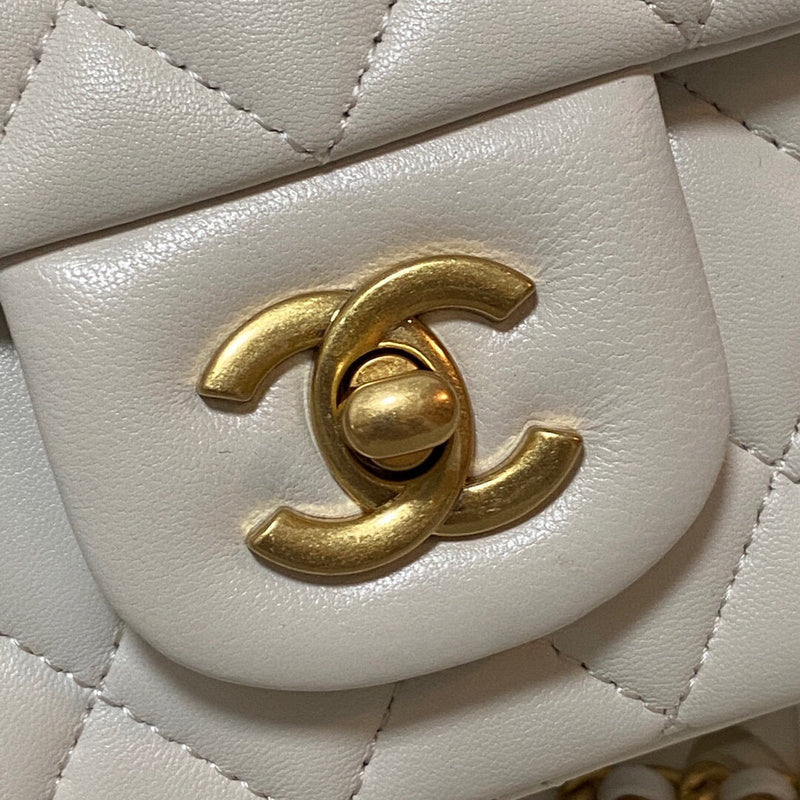 Anum Bags Detail