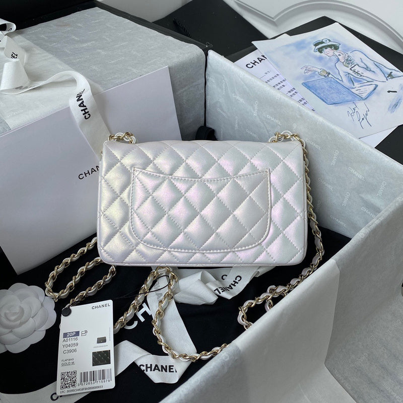 Anum Bags Detail