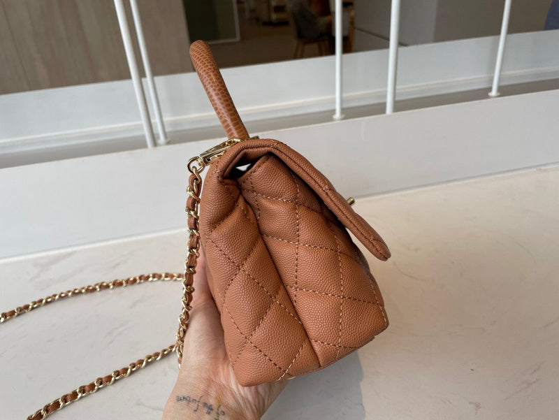 Anum Bags Detail