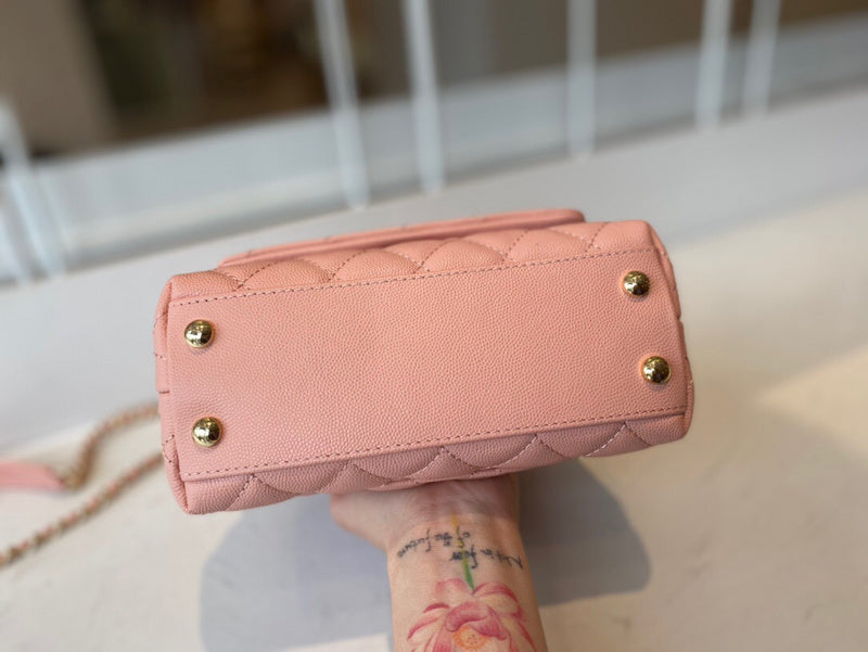 Anum Bags Detail